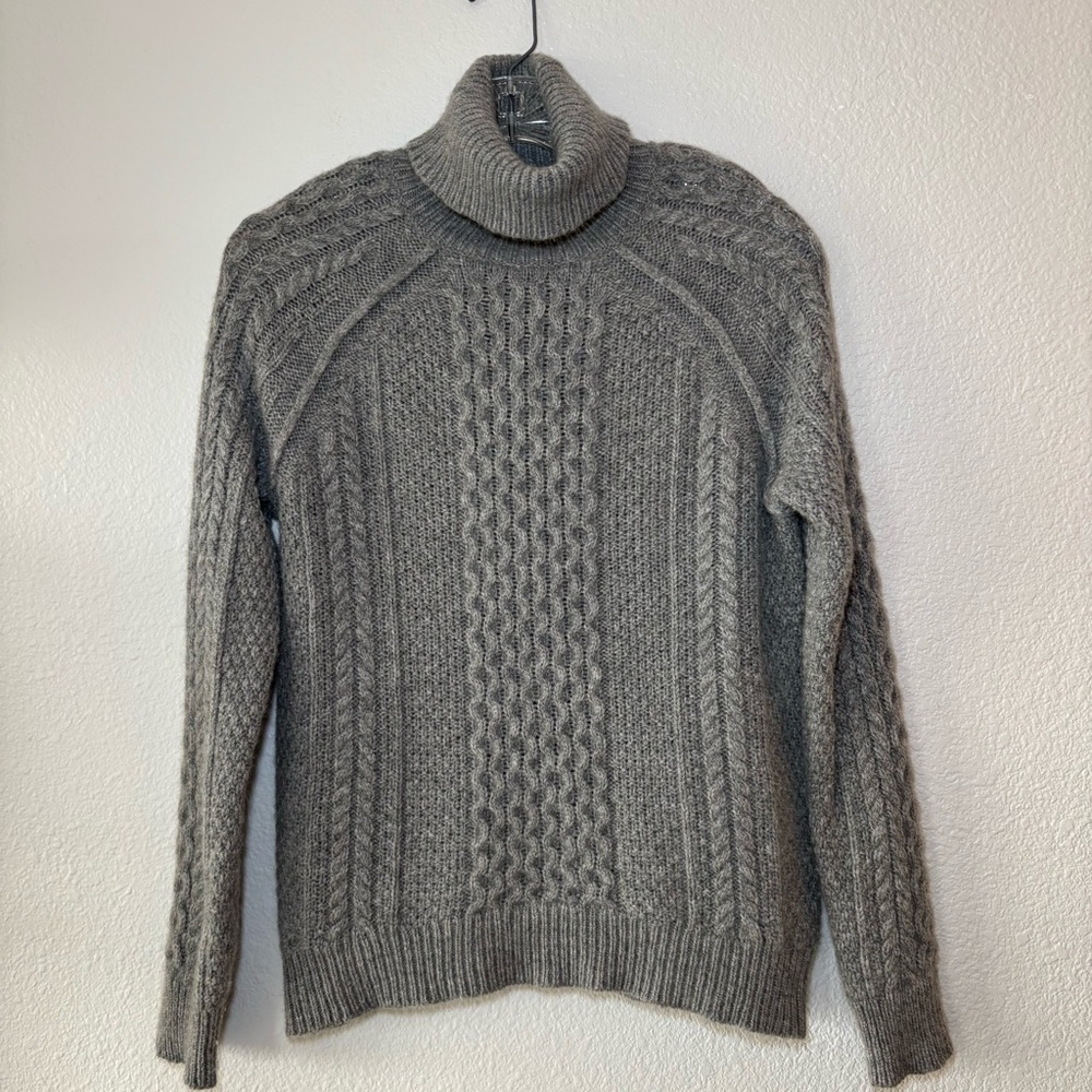 Vince Women's Merino Wool Alpaca Blend Turtleneck Sweater Small Gray Cable Knit